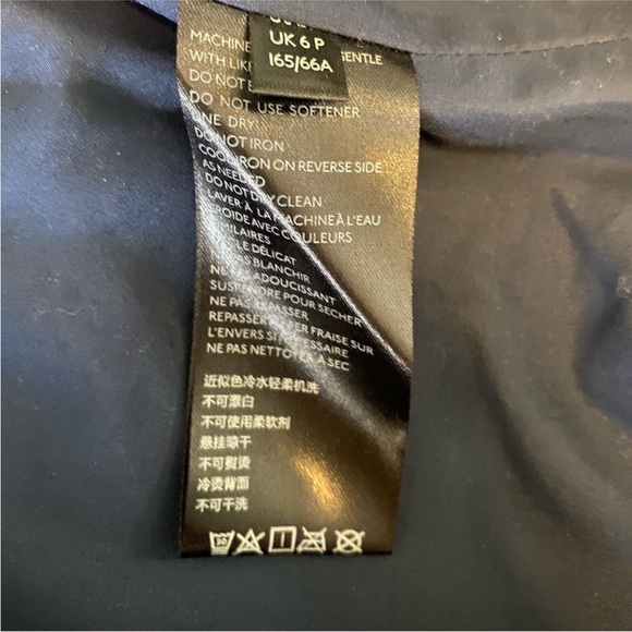 Maeve Anthropologie Faux Patent Leather Cargo
Pocket Mini Skirt Size 2 Petite - Picture 3 of 8